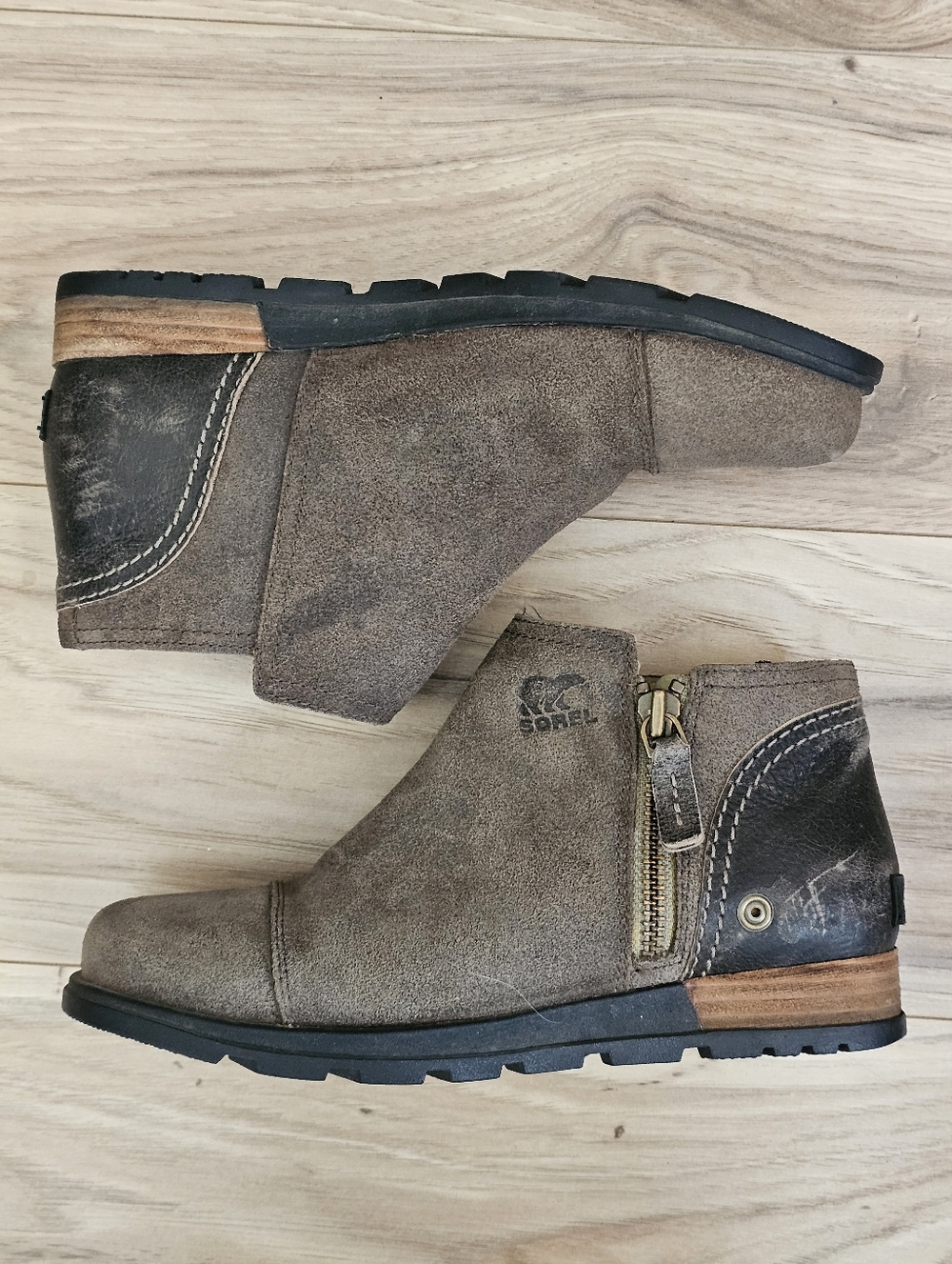 Sorel Major Low Brown Suede Leather Side Zip Ankle Boots Womens Size 6.5